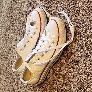 Women's size 7 white converse